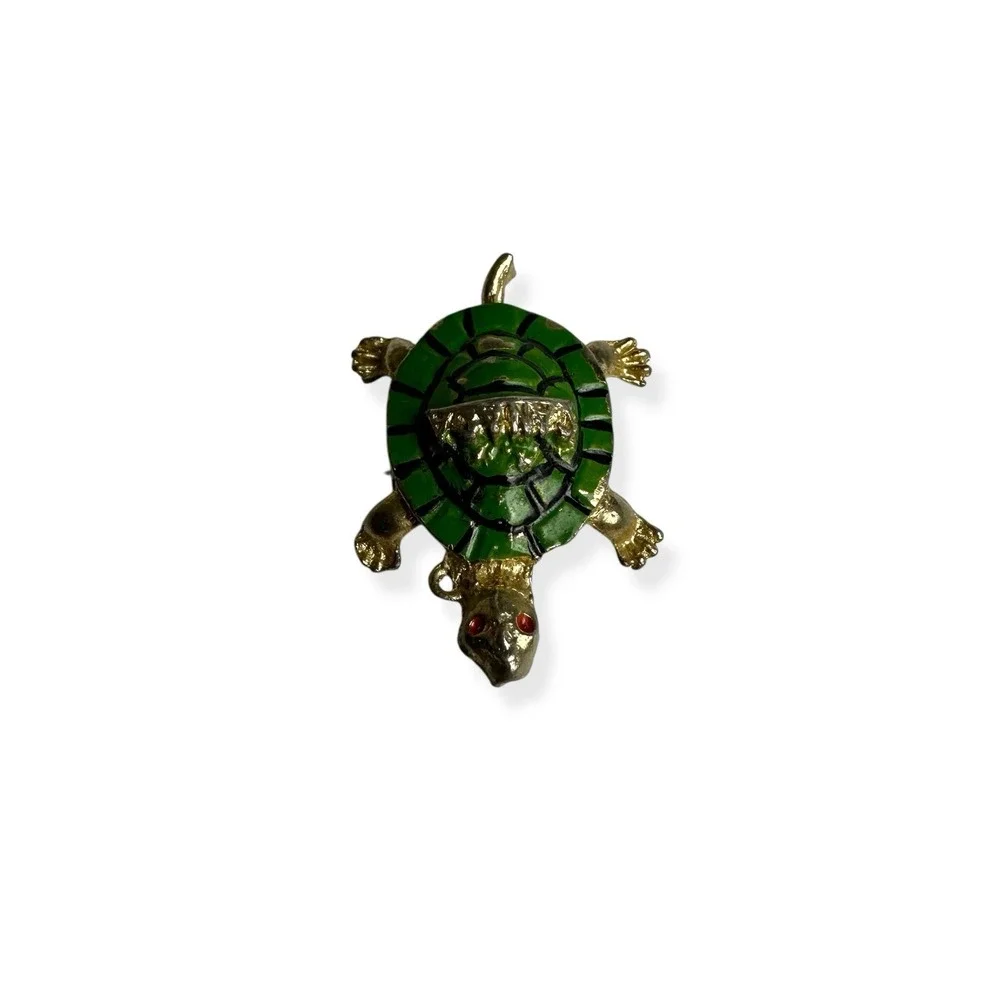 Vintage Canada Gold Tone‎ & Enamel Green Turtle Brooch Pin Red Eyes Souvenir